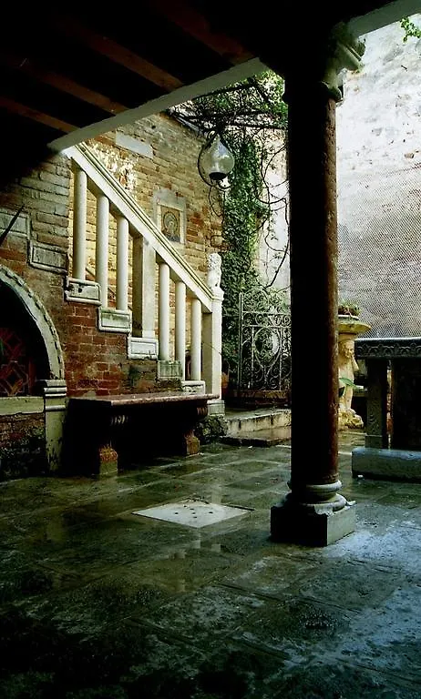 B&B Ca' Pier 3*, Venice Italy